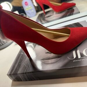 Jennifer Lopez Bold Red Heels